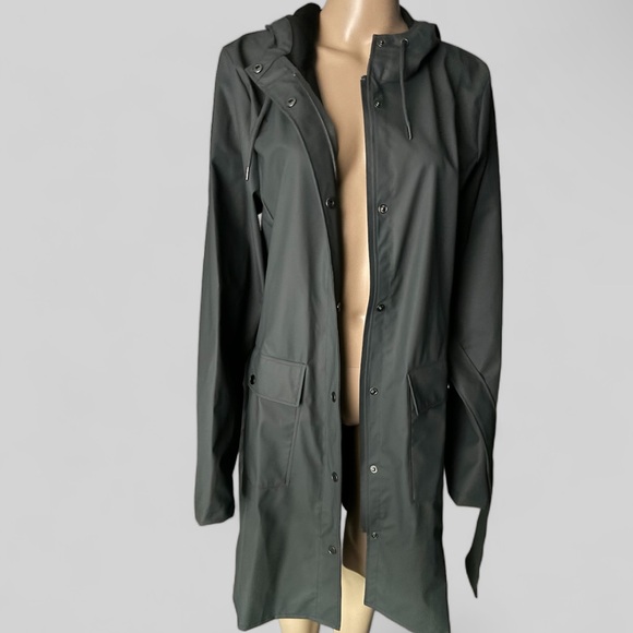 NWT Rains Curve W Rain Jacket in Slate Size Large - Picture 6 of 15